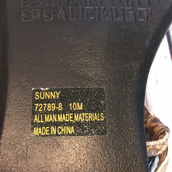 Fergalicious Shoes faux snakeskin sandal - Picture 6 of 7